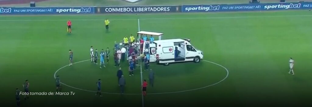 El fútbol está de luto: Muere Juan Izquierdo futbolista de Nacional que se desplomó en pleno partido
