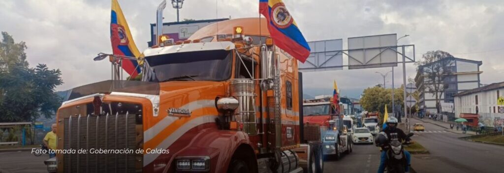 ¡Se levanta el paro camionero! Gobierno y transportadores acuerdan alza en el precio del diésel a 800