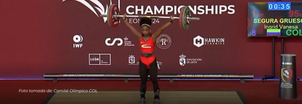 ¡Brillante actuación! Ingrid Segura se corona campeona mundial juvenil con tres oros en levantamiento de pesas