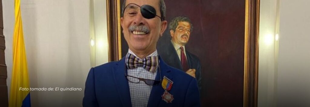 El artista quimbayuno Duván López recibe la medalla Simón Bolívar “Siempre con el hogar en el corazón”