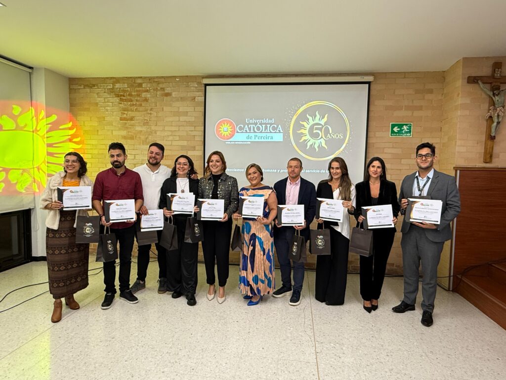 Telecafé, galardonado por su compromiso con la verdad y la transparencia en los 50 años de la Universidad Católica de Pereira