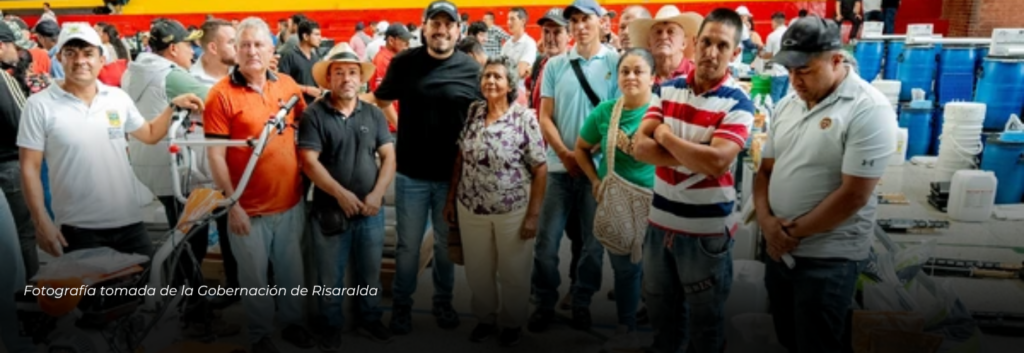 Gobernación de Risaralda entrega nuevamente insumos y herramientas agrícolas a campesinos, ahora en Quinchía