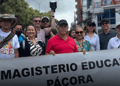 Docentes de Caldas marchan en Manizales en el marco del “Paro Departamental por la Salud y la Vida”