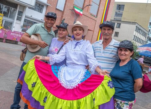Con transmisiones en vivo y despliegue técnico, Telecafé acompañó la Fiesta Nacional del Café 2025