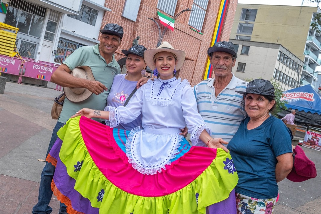 Con transmisiones en vivo y despliegue técnico, Telecafé acompañó la Fiesta Nacional del Café 2025