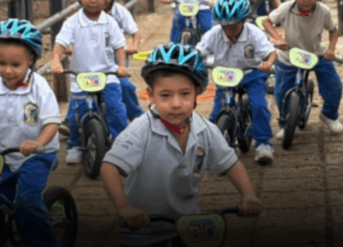 Una bicicleta a la vez: así transforma Correcaminos el futuro de niños en zonas rurales de Antioquia y Caldas