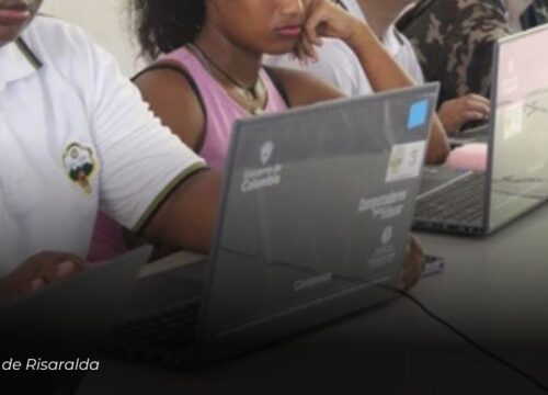 AlfabeTIC 2.0: llegó a Apía y Pueblo Rico el programa de formación digital