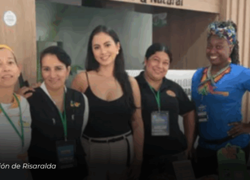 Mujeres emprendedoras de Risaralda se destacan en simposio nacional gracias al apoyo de la Gobernación