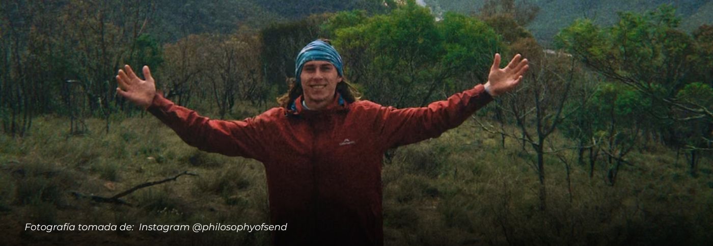 Joven australiano de 21 años sufrió graves lesiones tras lanzarse desde 42,5 metros por intentar romper un récord mundial