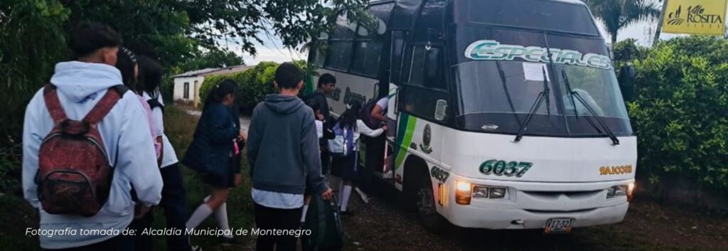Gran avance en Montenegro: Transporte escolar beneficia a más de 200 menores del área rural