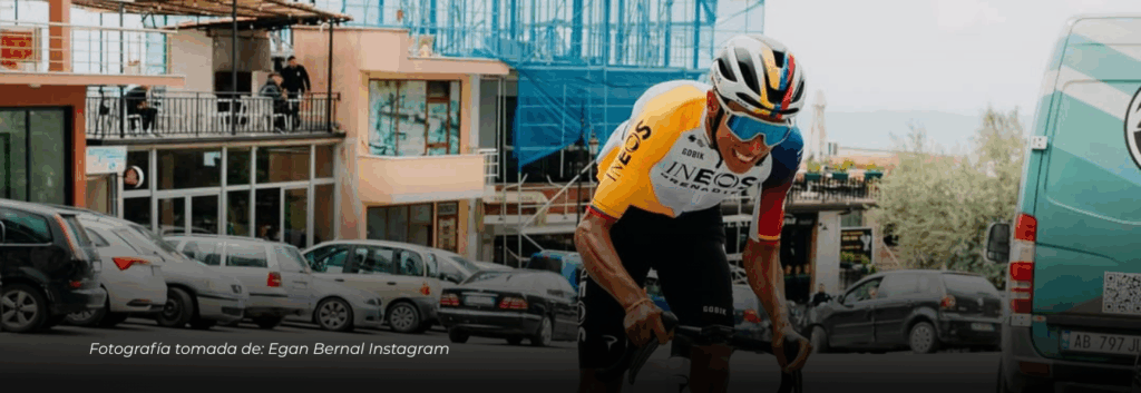 Egan Bernal persigue la gloria y la esperanza en la Vuelta a España 2025