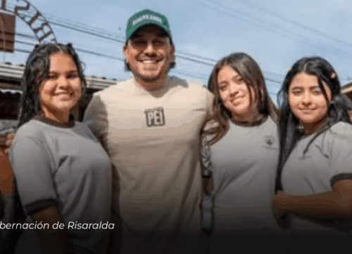Risaralda inaugura nueva cubierta en la cancha de la Institución Educativa Cristo Rey en Dosquebradas