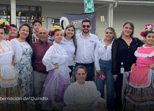 Quindío fortalece la educación turística en estudiantes de Calarcá a través de feria cultural escolar