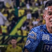 Jugadores de fútbol de Deportivo Pereira y Bucaramanga