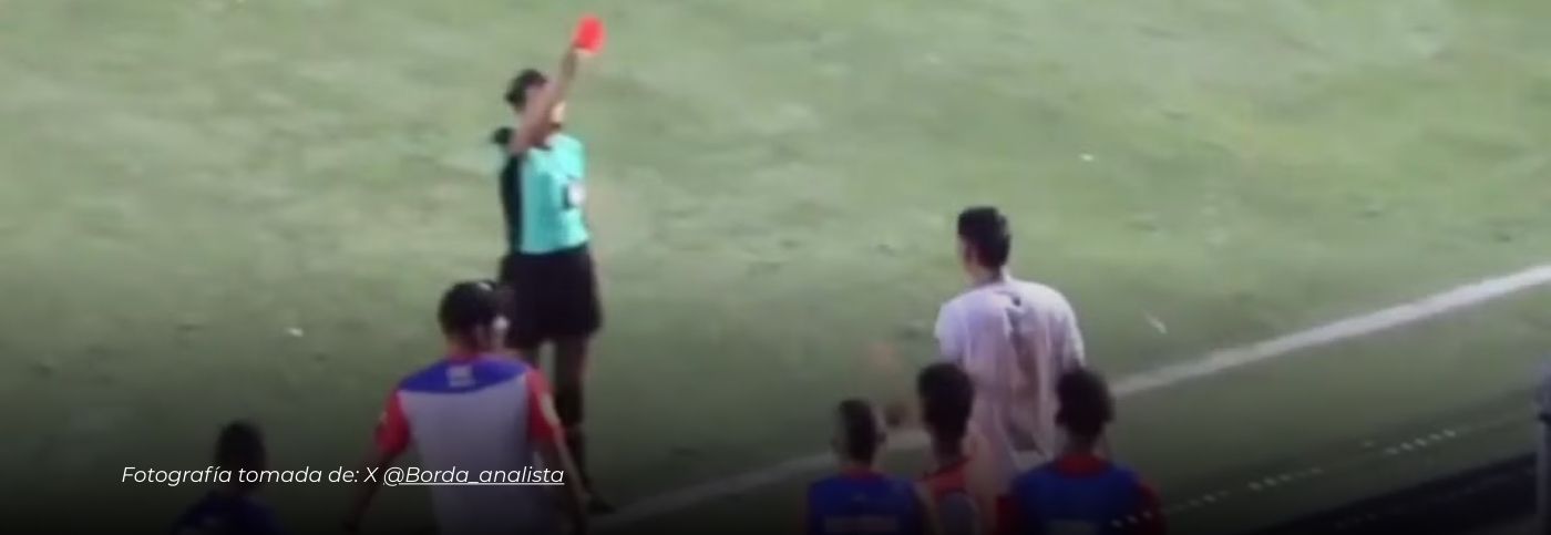 Escándalo en el fútbol colombiano: Jugador golpeó a la árbitra Vanessa Ceballos tras ser expulsado