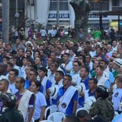 Sacerdotes de Colombia en la plaza de bolívar de Armenia, Quindío