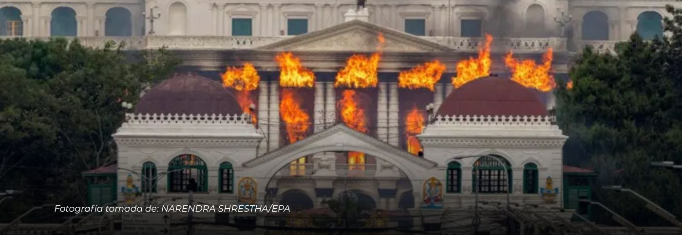 Nepal en crisis: renuncia del primer ministro tras mortales protestas lideradas por la Generación Z