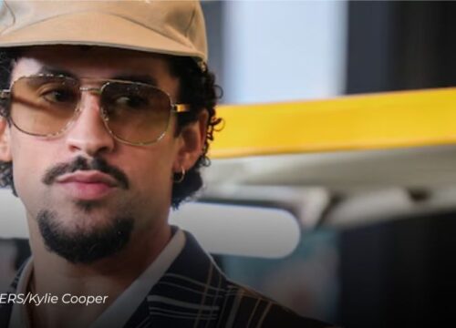 Bad Bunny deja fuera a EE.UU. de su gira mundial   por temor a redadas migratorias