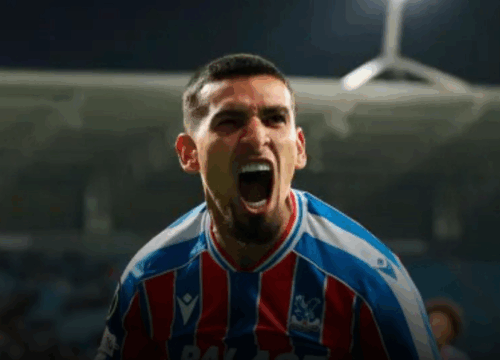 Daniel Muñoz hace historia: primer gol europeo del Crystal Palace lleva sello colombiano