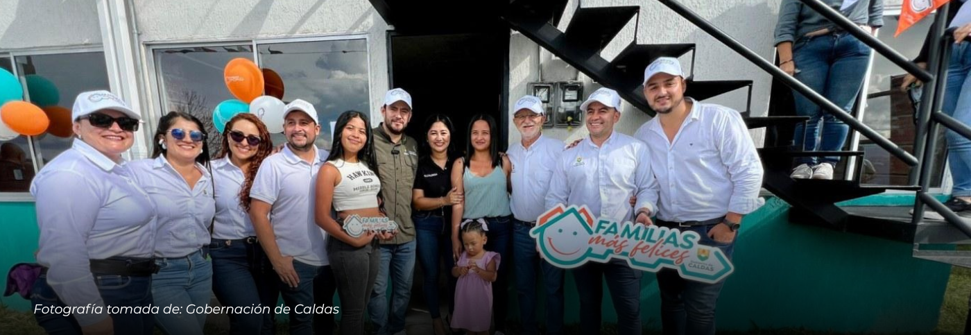 Gobierno de Caldas entrega 20 viviendas nuevas a familias de La Merced y reafirma su compromiso con la vivienda digna