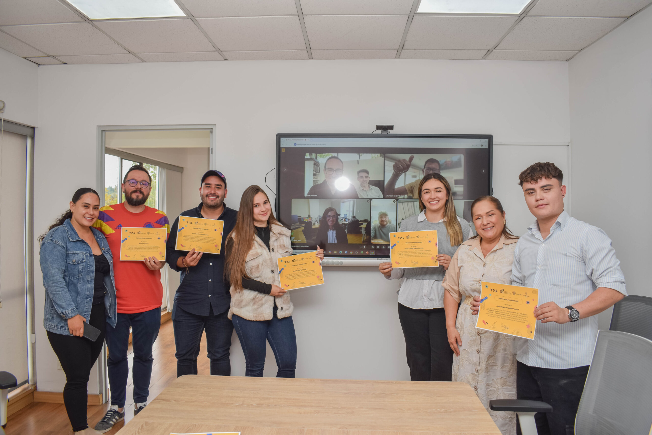 Telecafé fortalece las capacidades de su equipo en contenidos y participación infantil