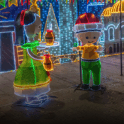 Armenia encendió su Navidad con un recorrido de luz por parques y glorietas de la ciudad