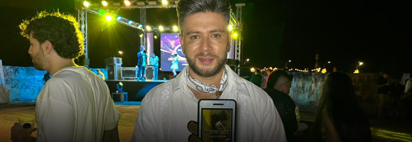 Sebastián Cardona, talento de Telecafé, brilla en los InstaFest 2025 y gana como Mejor Presentador Regional