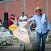 Gobernación de Risaralda fortalece la caficultura de especialidad con entrega de maquinaria en Quinchía y Guática