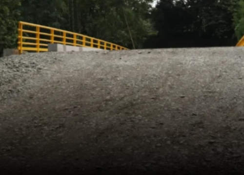 Falta de conexión vial mantiene en riesgo el paso por el Puente Rojo