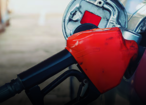 La gasolina bajará $300 a partir de febrero en Colombia