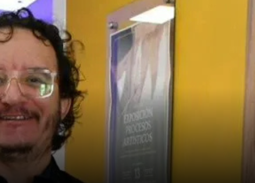 Un docente de Pereira lleva la filosofía más allá del aula y forma pensamiento crítico