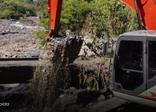 Caída de puente en La Celia deja aisladas a 20 familias y evalúan instalar estructura militar