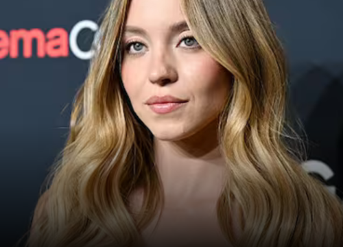 Campaña de lencería de Sydney Sweeney desata polémica legal en Hollywood