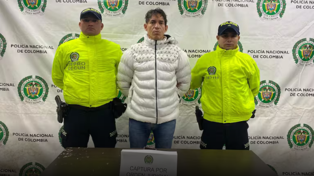 Capturado en Suesca hombre acusado de abusar de su hija y sus dos hijastras