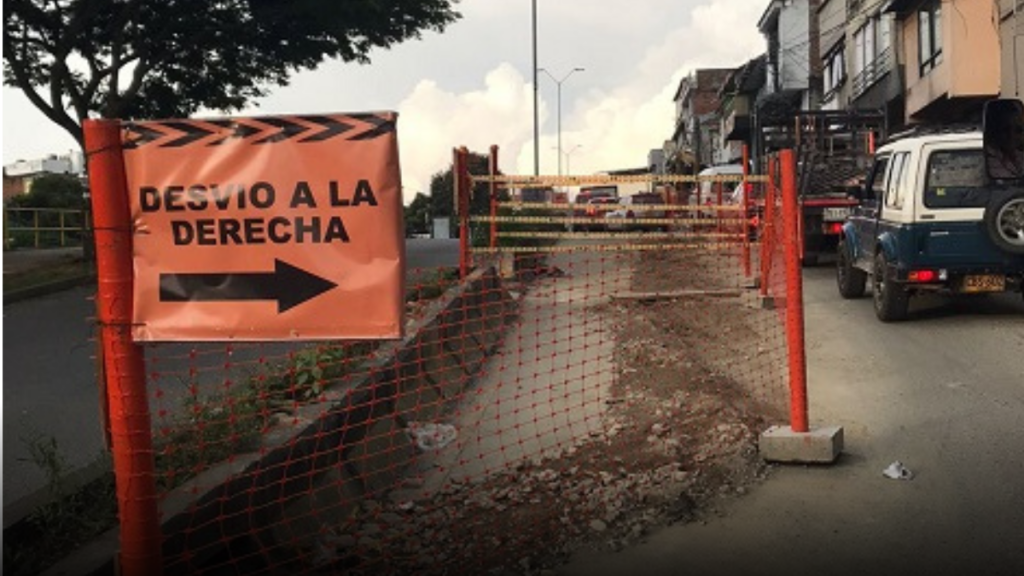 Cierre parcial en la avenida Ancízar López de Armenia por obras de alcantarillado