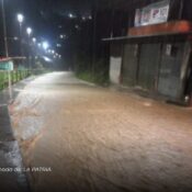 Lluvias en Pensilvania dejan inundaciones y río desbordado