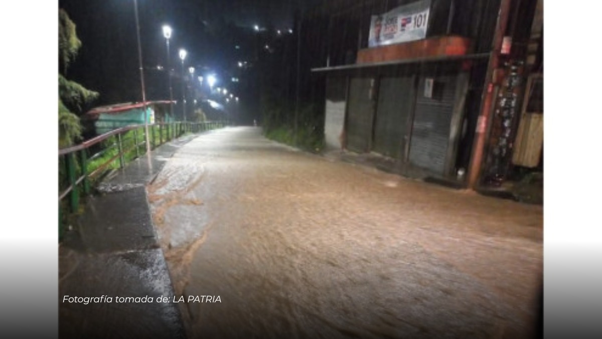 Lluvias en Pensilvania dejan inundaciones y río desbordado