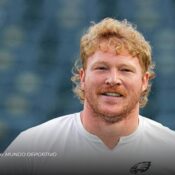 Cam Jurgens viaja a Medellín para tratamiento con células madre