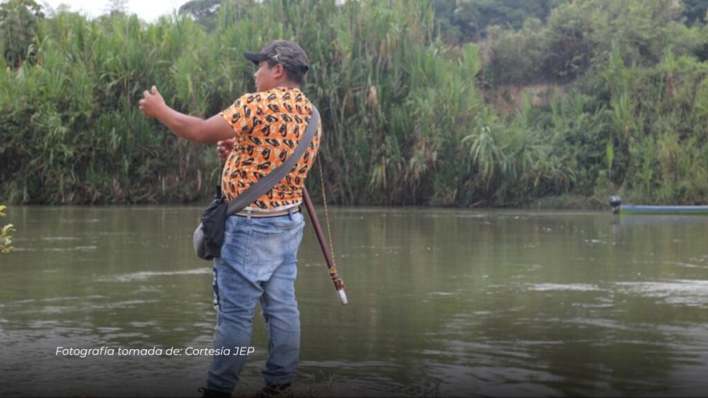 Ideam declara alerta roja en el río Cauca; Caldas reporta inundaciones y derrumbe en Arauca
