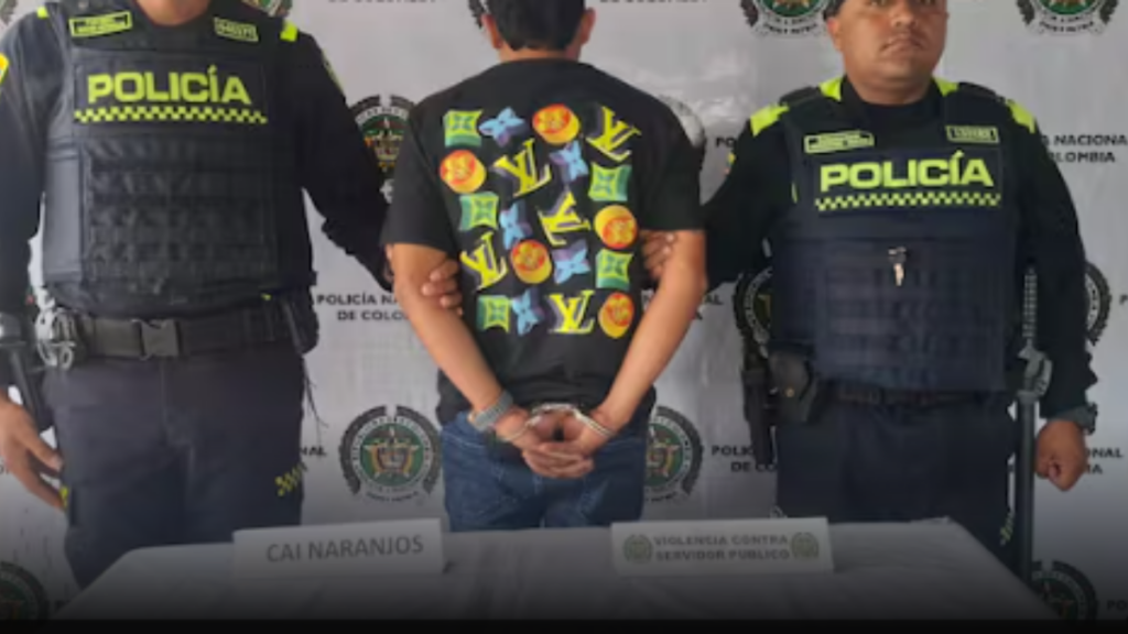 Conductor arrolla a agentes de tránsito en Armenia y deja tres heridos