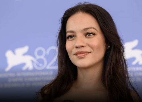 Premian a Natalia Reyes por su trayectoria internacional en festival de Cartagena