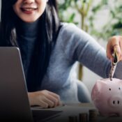 Mujeres lideran el ahorro en Colombia: superan el 50% de aperturas de CDT en 2025