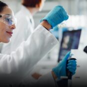 Científicos desarrollan terapia que reprograma células inmunitarias en el cuerpo para combatir el cáncer