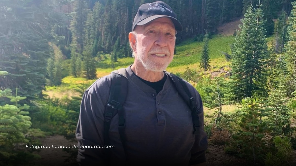 Chuck Norris es hospitalizado en Hawái tras emergencia médica y permanece bajo observación