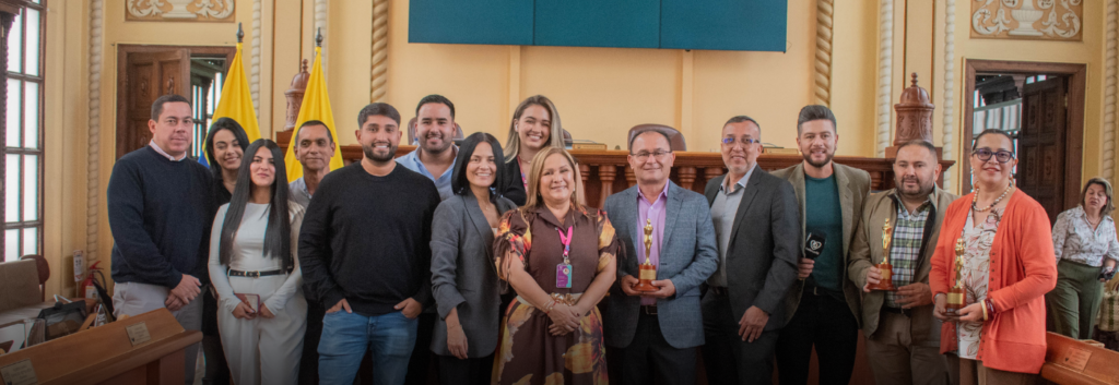 Telecafé presenta en la Asamblea de Caldas sus resultados y reconocimientos en los Premios India Catalina 2026