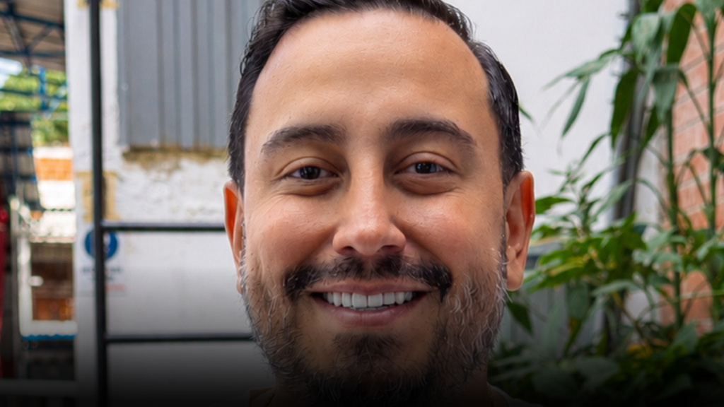 Gobernador de Risaralda, Juan Diego Patiño, ejerció su derecho al voto en Pereira