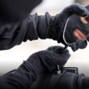 Abogado detenido en Villamaría por presunto robo de motocicleta; quedó en libertad