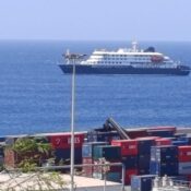 Crucero en cuarentena frente a Cabo Verde tras brote de hantavirus deja tres muertos