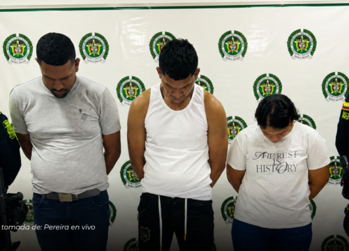 Capturan a tres personas tras presunto robo a comerciante en el sector de El Lago Capturan a tres personas tras presunto robo a comerciante en el sector de El Lago