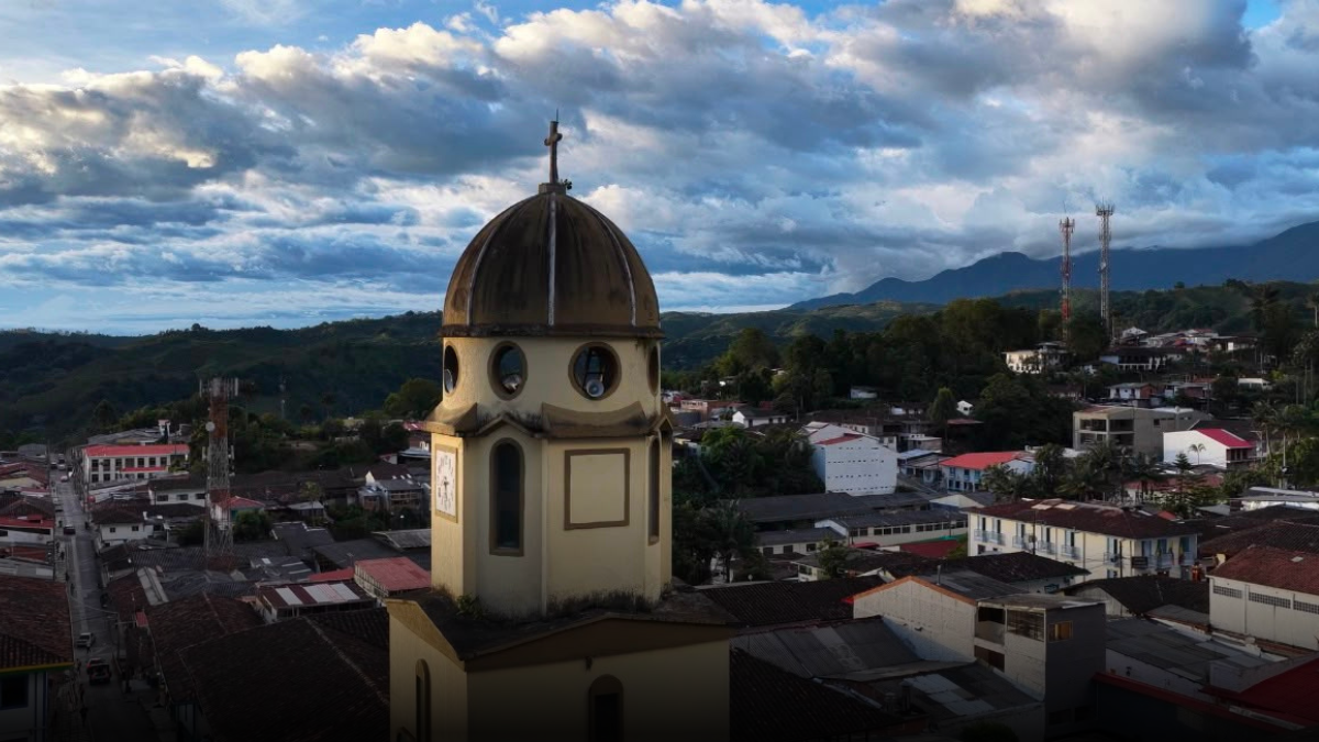 Ofrecen hasta $30 millones por información sobre el caso de ciudadana extranjera hallada sin vida en Salento